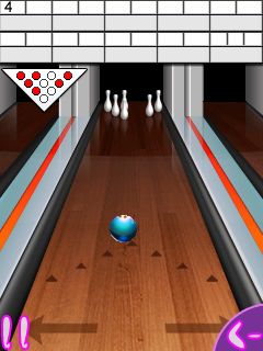    (Bowling compete)